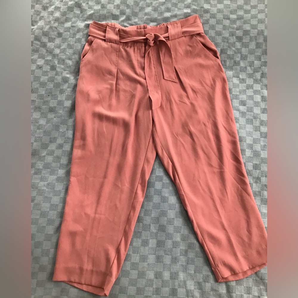 The Limited Tie Waist Sz 12 Rose Peach Tapered Cropped Pants